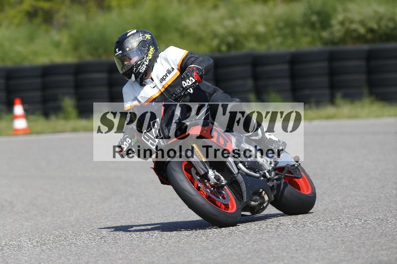 Archiv-2025/11 29.04.2025 PROMAX ADR/Gruppe gruen/98